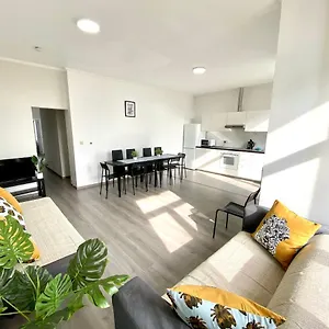 https://apartments-plantin-3-sleeping-rooms-2-bathrooms.hotelsghent.com