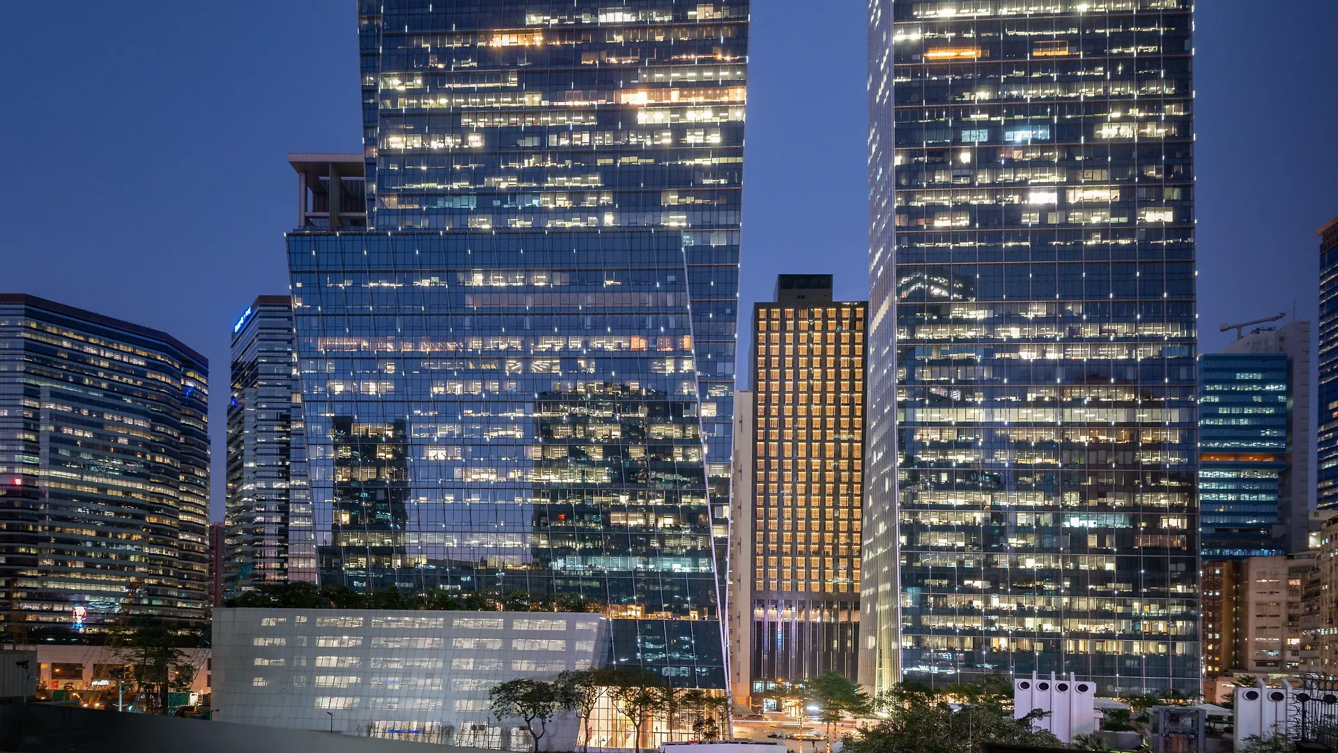 Holiday Inn Express Hong Kong Kowloon Cbd2 By Ihg 3*,  China