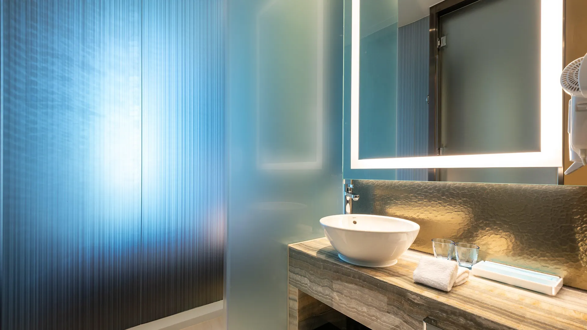 Hotel Holiday Inn Express Hong Kong Kowloon Cbd2 By Ihg
