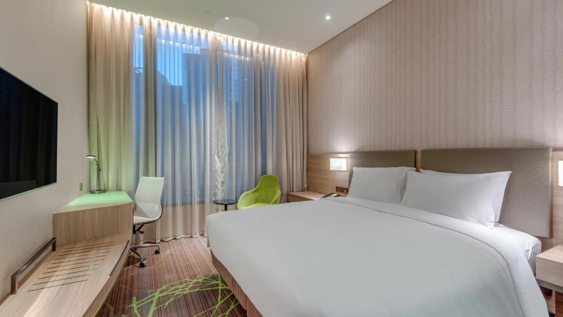 Holiday Inn Express Hong Kong Kowloon Cbd2 By Ihg Hotel