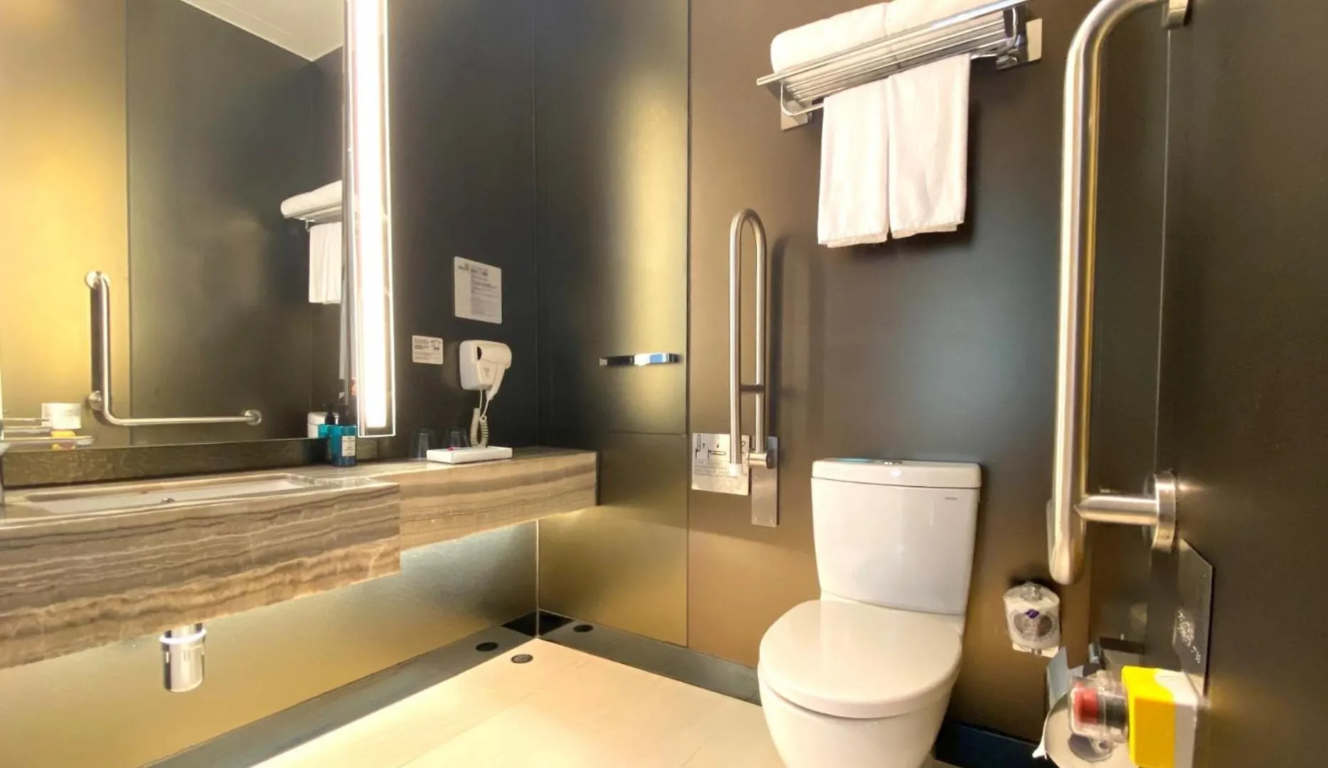 Holiday Inn Express Hong Kong Kowloon Cbd2 By Ihg Hotel