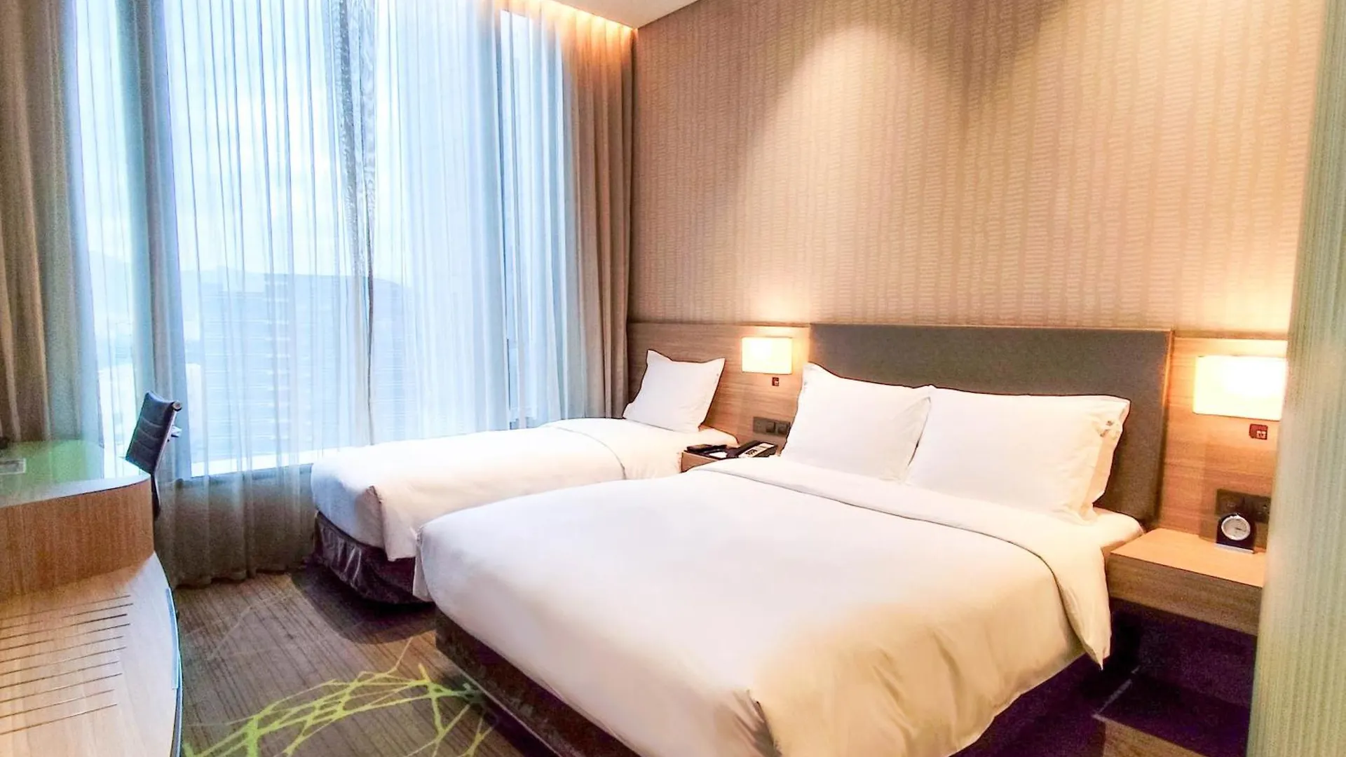 Holiday Inn Express Hong Kong Kowloon Cbd2 By Ihg