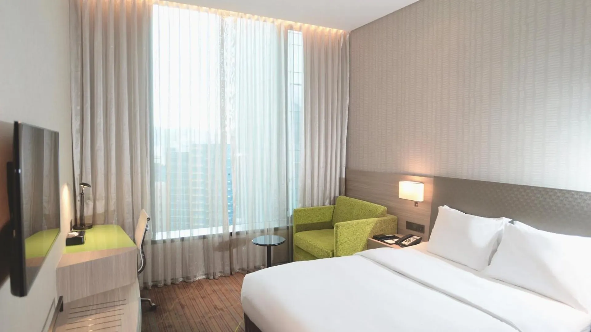 *** Hotel Holiday Inn Express Hong Kong Kowloon Cbd2 By Ihg China